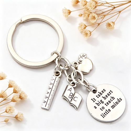 It Takes A Big Heart To Teach Little Minds Teacher Keychain