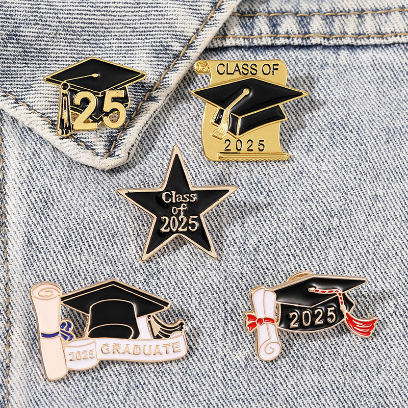 Graduation Season Bachelor Hat Teacher Pin