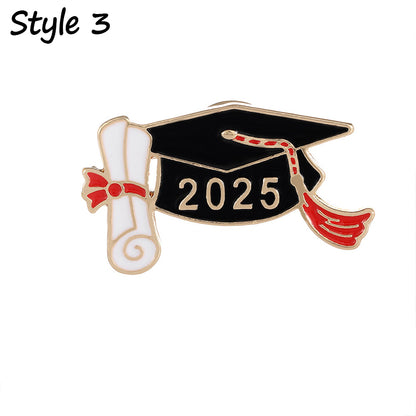Graduation Season Bachelor Hat Teacher Pin